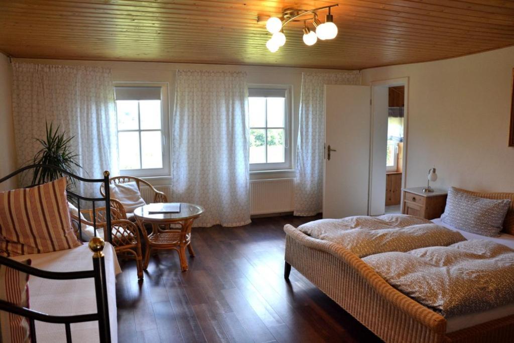 Gutshaus Zietlitz Hotel Dobbin-Linstow Quarto foto